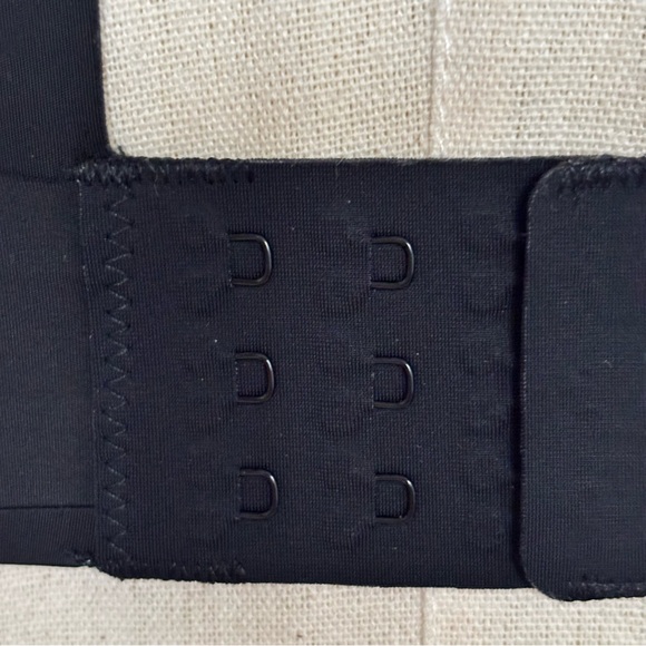 ATHLETA Empower II Train Black Front Zip Sports Bra--S - Picture 8 of 16